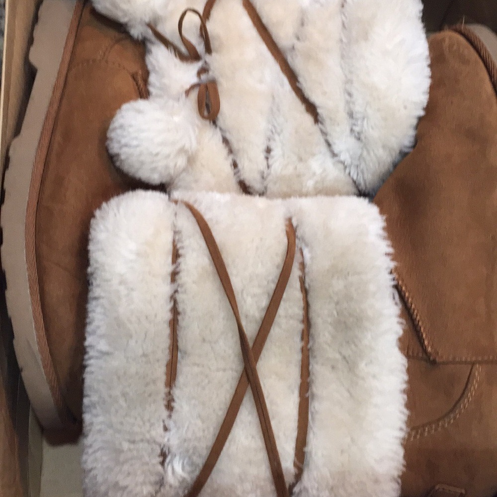 Brown Comfy Boots